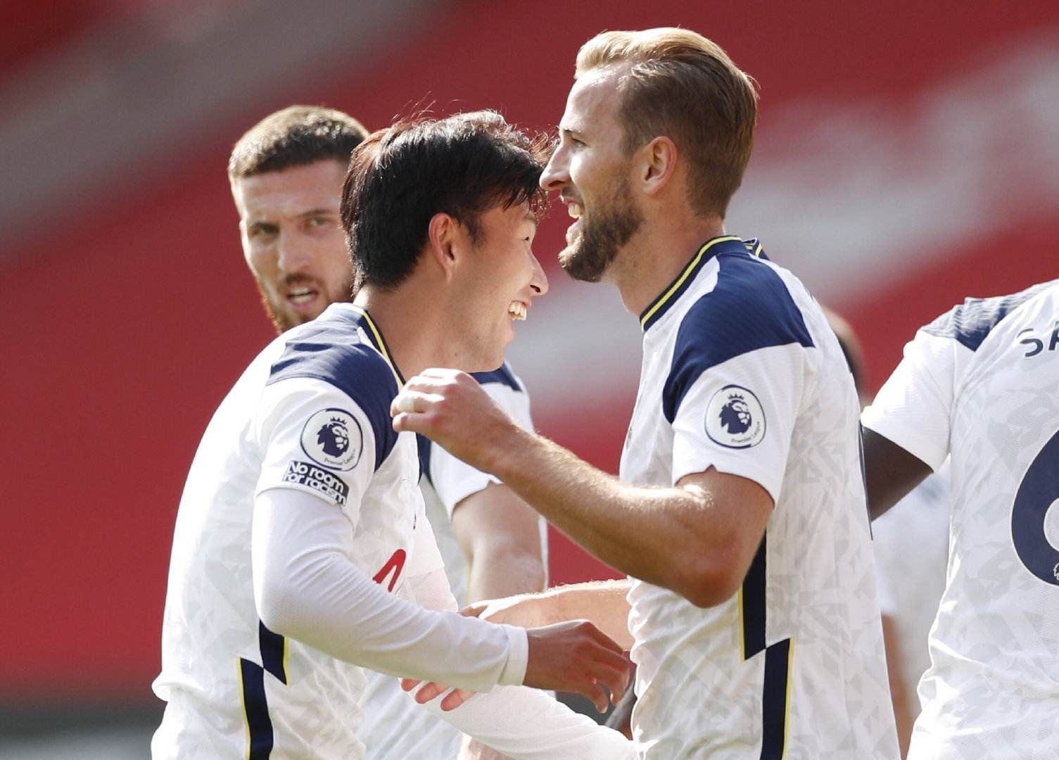 耀眼而坚定 耀眼而坚定