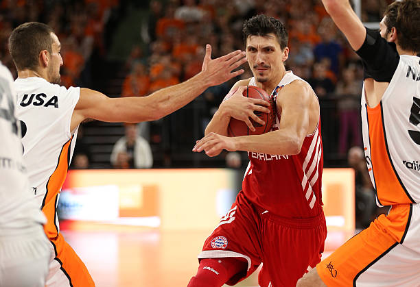 攻的重要突 攻的重要突