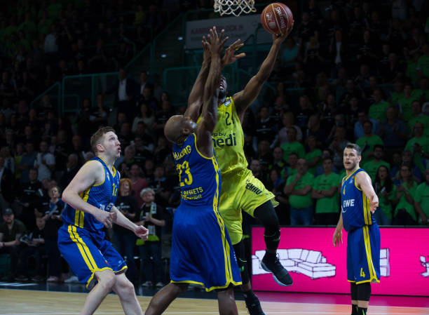 他的进攻能 他的进攻能